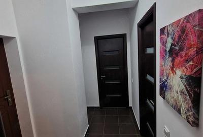 Garsonieră decomandată în Apărătorii Patriei