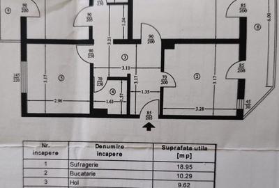 Apartament cu 3 camere decomandat în Central