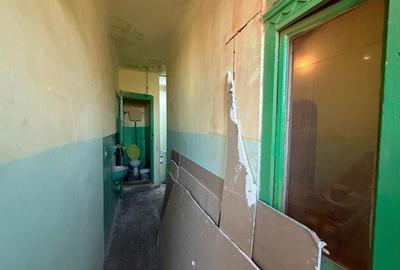 Apartament cu 3 camere decomandat în Gară - 1