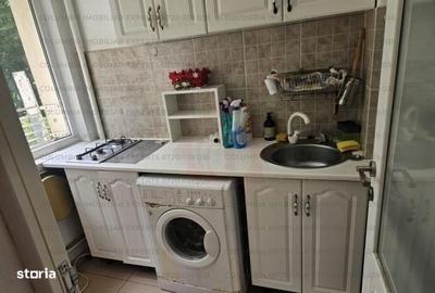 Garsonieră semidecomandată în Apărătorii Patriei