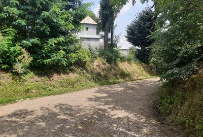 Teren de 1948 mp, în Brăești - 4