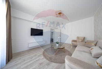 Apartament cu 2 camere decomandat în Tractorul - 22