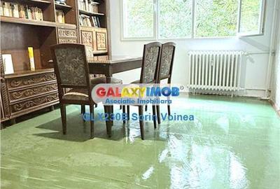 Apartament cu 3 camere semidecomandat în Brâncoveanu