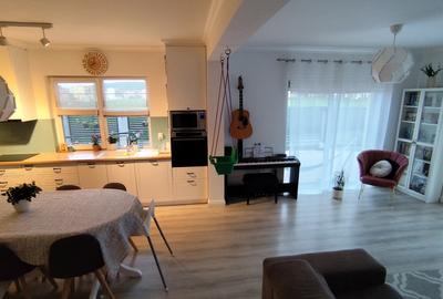 Duplex cu 5 camere cu Teren 250 Mp în Florești - 7