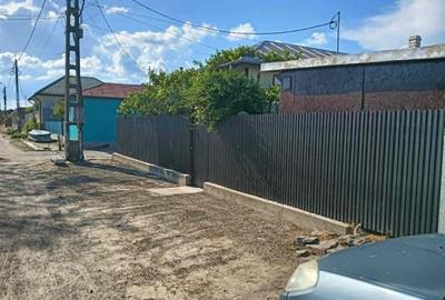 Casă individuală cu 4 camere cu Canalizare în Central - 4