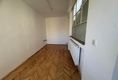 Casă cu 5 camere cu Canalizare în Cetății