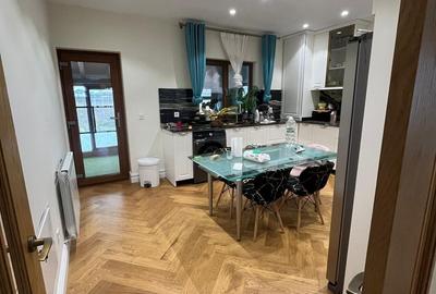 Casă cu 3 camere cu Teren 400 Mp în Holboca