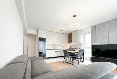 Apartament cu 3 camere semidecomandat în Tunari