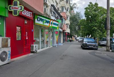 Spațiu comercial, de 70 mp, în Militari