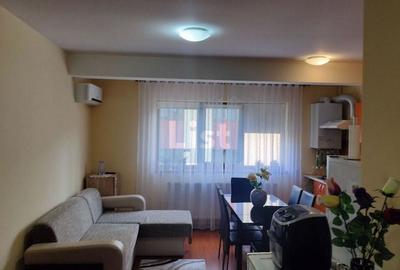 Apartament cu 3 camere semidecomandat, mobilat în Florești - 10