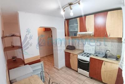 Apartament cu 2 camere semidecomandat, mobilat în Iosia-Nord