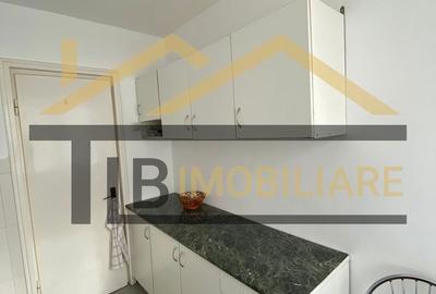 Apartament cu 3 camere semidecomandat în Central - 9