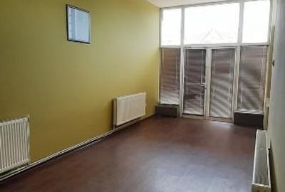Spațiu comercial, de 48 mp, în CFR