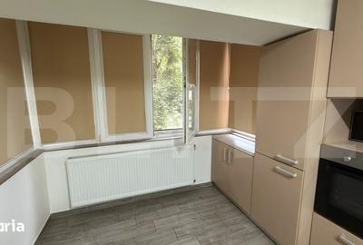 Apartament cu 3 camere în Soarelui