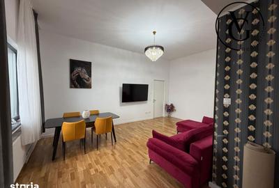 Apartament cu 3 camere decomandat, mobilat în Centrul Istoric