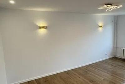 Apartament cu 3 camere decomandat în Ștefan cel Mare