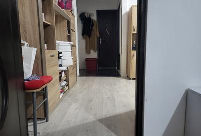 Apartament cu 2 camere decomandat în George Bacovia - 1