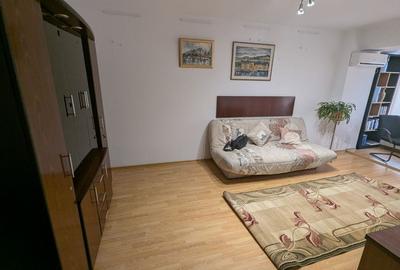Apartament cu 3 camere decomandat în Mazepa 1 - 2