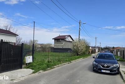 Casă cu 3 camere cu Teren 220 Mp în Central