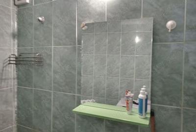 Garsonieră decomandată în Micro 14