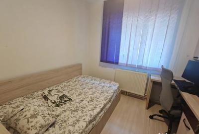 Apartament cu 3 camere decomandat, mobilat în Poarta 6 - 5