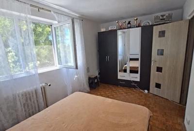 Apartament cu 2 camere semidecomandat în Valea Rosie