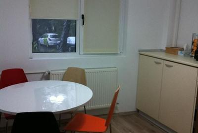 Apartament cu 2 camere decomandat în Tineretului - 3