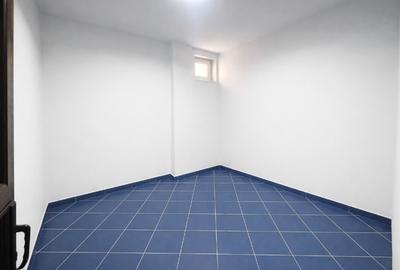 Spațiu comercial, de 600 mp, în Central - 10