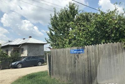Teren de 10000 mp, în Central