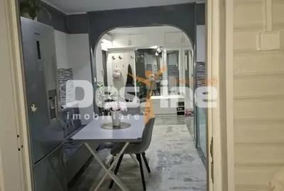 Apartament cu 4 camere decomandat în Gorjului