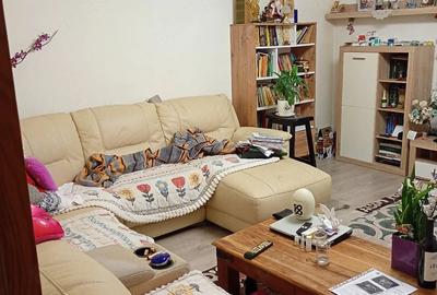 Casă cu Teren 120 Mp în Colentina