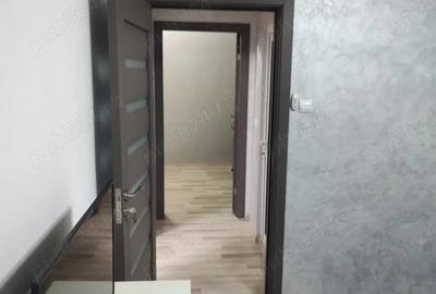 Apartament cu 3 camere semidecomandat în Micro 17 - 2