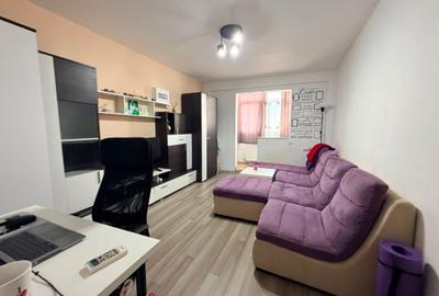 Apartament cu 2 camere semidecomandat în 1 Decembrie 1918
