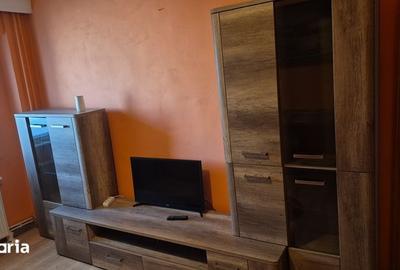 Apartament cu 2 camere decomandat în Obor - 1