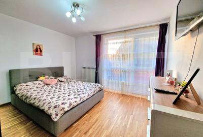 Apartament cu 2 camere semidecomandat, mobilat în Florești