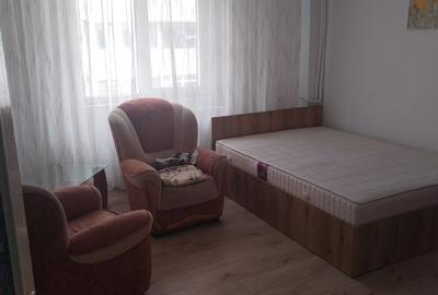 Garsonieră semidecomandată în Unirii Sud - 2
