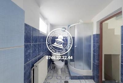 Casă cu 5 camere cu Teren 184 Mp în Valea Lupului