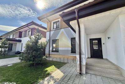 Casă cu 4 camere în Central