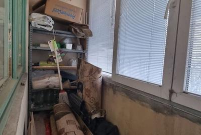 Apartament cu 2 camere decomandat în Sala Palatului