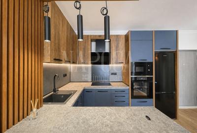 Apartament cu 2 camere semidecomandat, mobilat în Florești