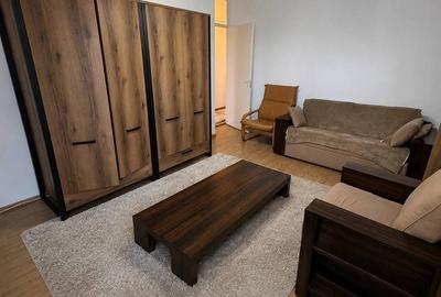 Apartament cu 3 camere decomandat în Ultracentral