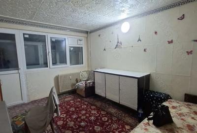 Apartament cu 2 camere decomandat în Giurgiului
