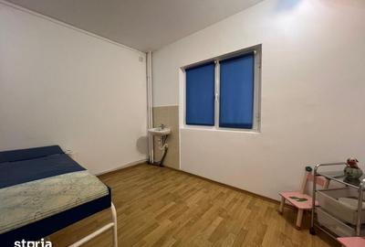 Spațiu comercial, de 160 mp, în Central