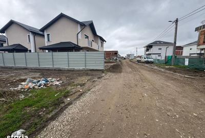 Teren de 700 mp, în Central