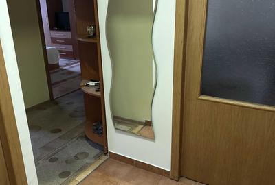 Apartament cu 3 camere decomandat în Păcurari - 2