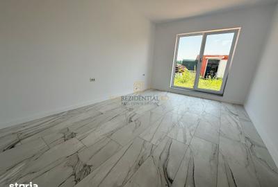 Casă cu 3 camere cu Teren 350 Mp în Vidra
