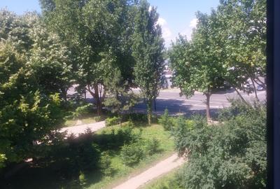 Garsonieră decomandată în Far - 1