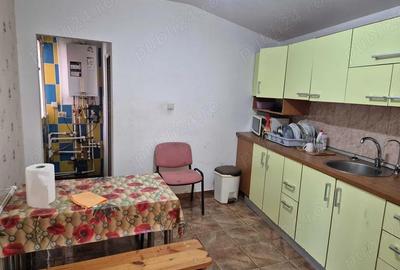 Casă cu 6 camere cu Teren 260 Mp în Berceni