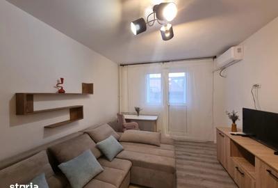 Apartament cu 2 camere decomandat, mobilat în Titulescu