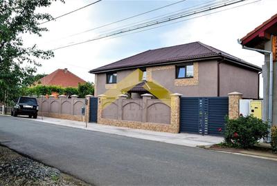 Casă individuală cu 5 camere cu Canalizare în 6 Vânători - 24